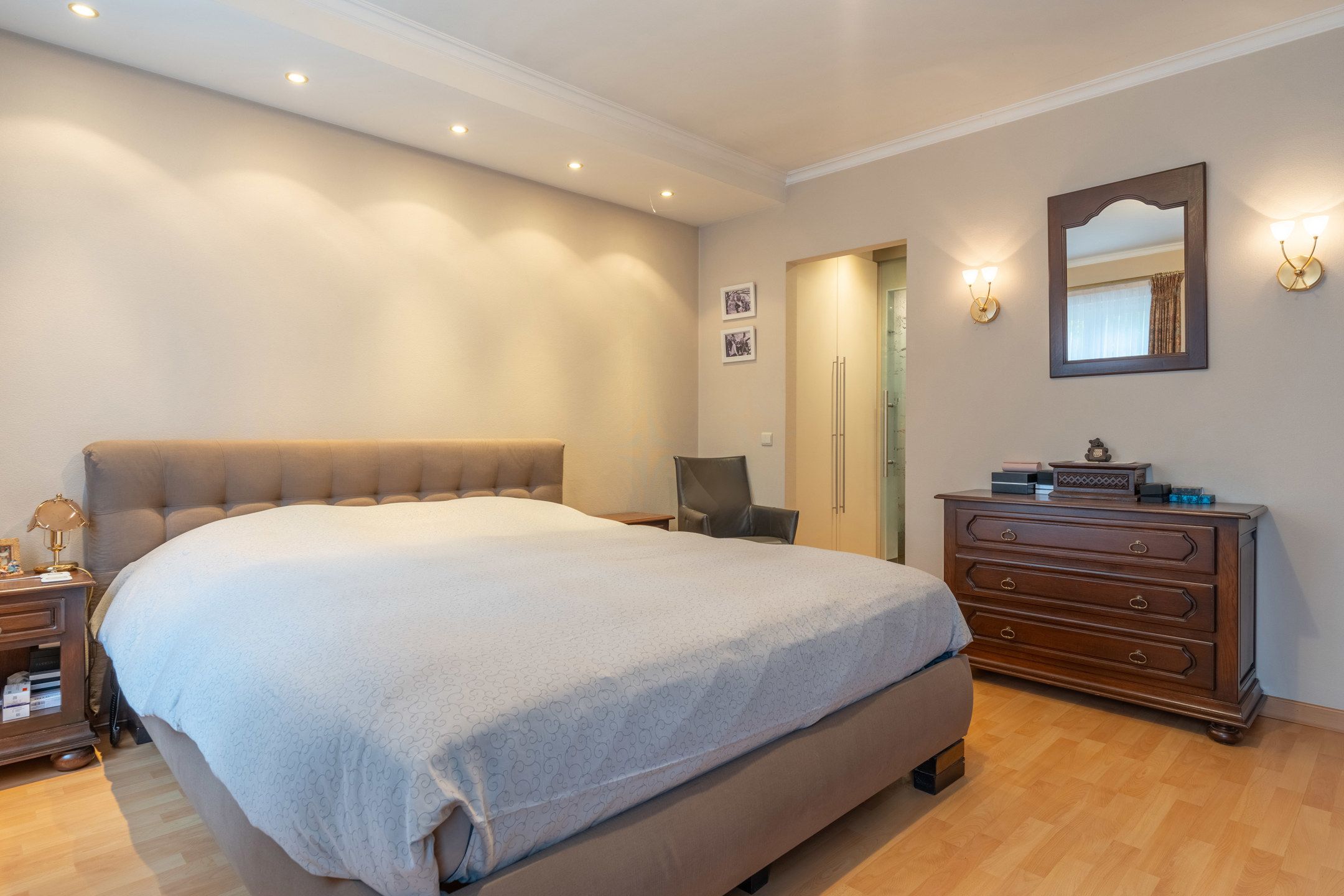 Prachtige villa op een perceel van 2.633m² foto 11