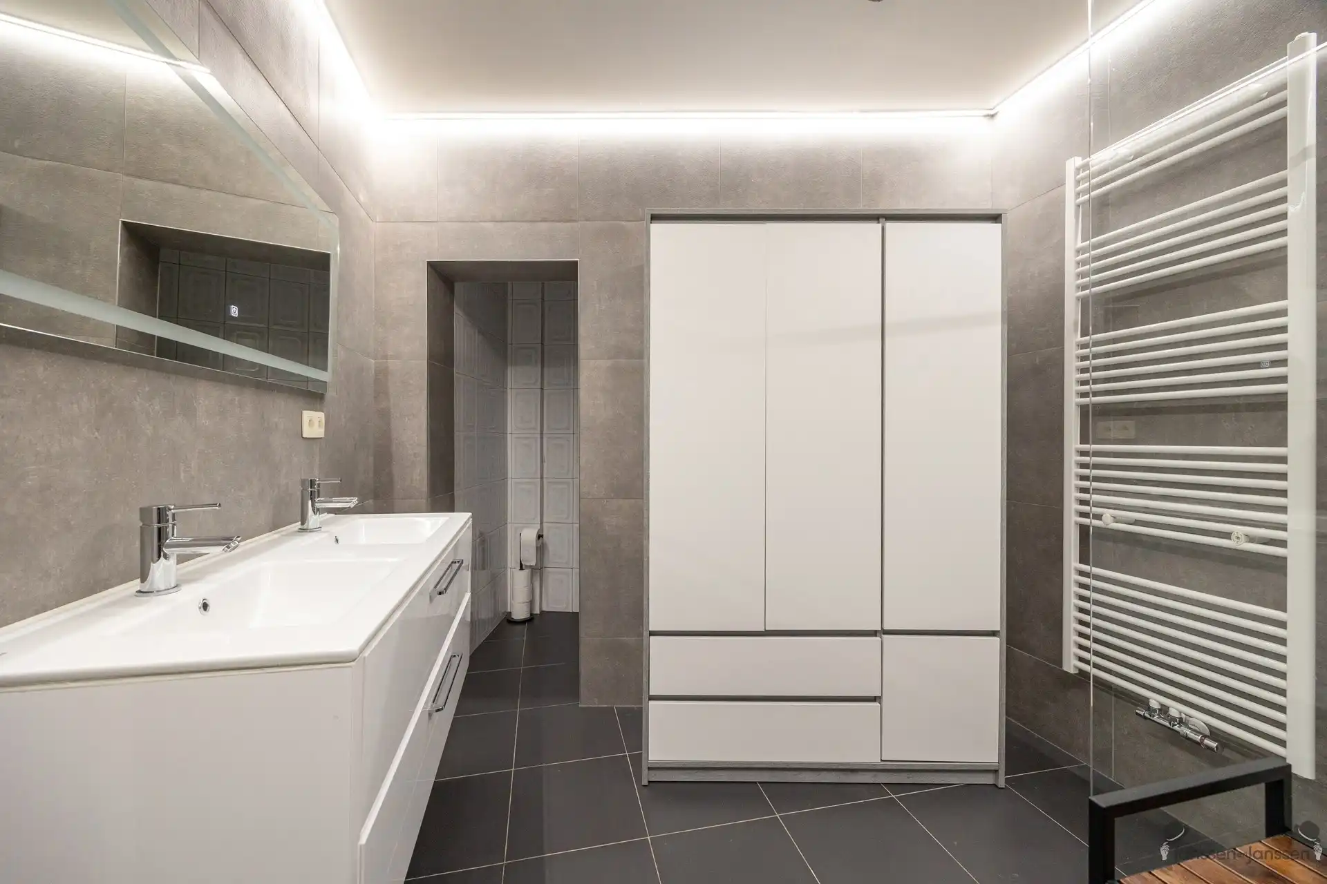 Gerenoveerde woning met EPC B en modern wooncomfort foto 10