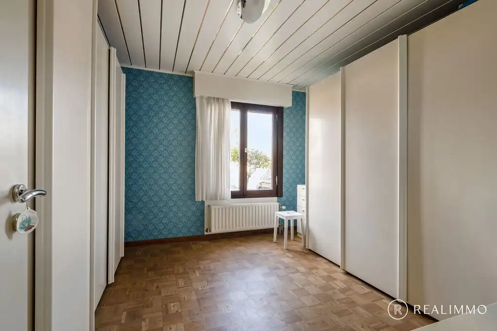 Ruime en instapklare woning met 4 slaapkamers foto 12