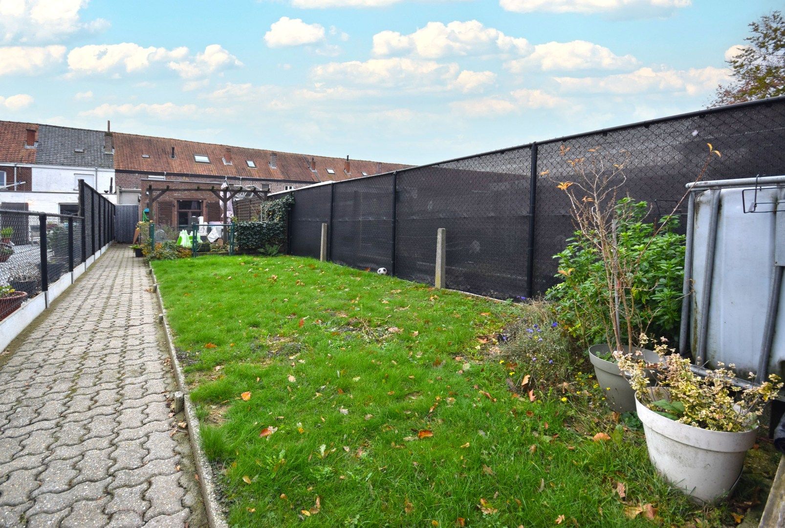 Mooie rijwoning in Ardooie - met achterliggende garage foto 17