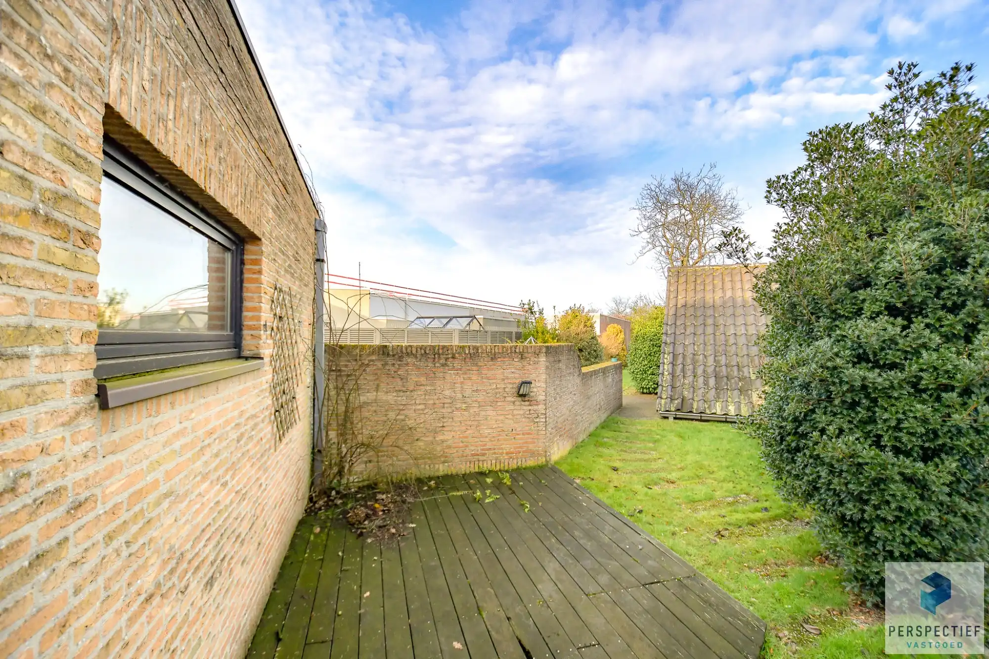 Centraal gelegen ruime woning met 3 slaapkamers - garage en grote tuin foto 17