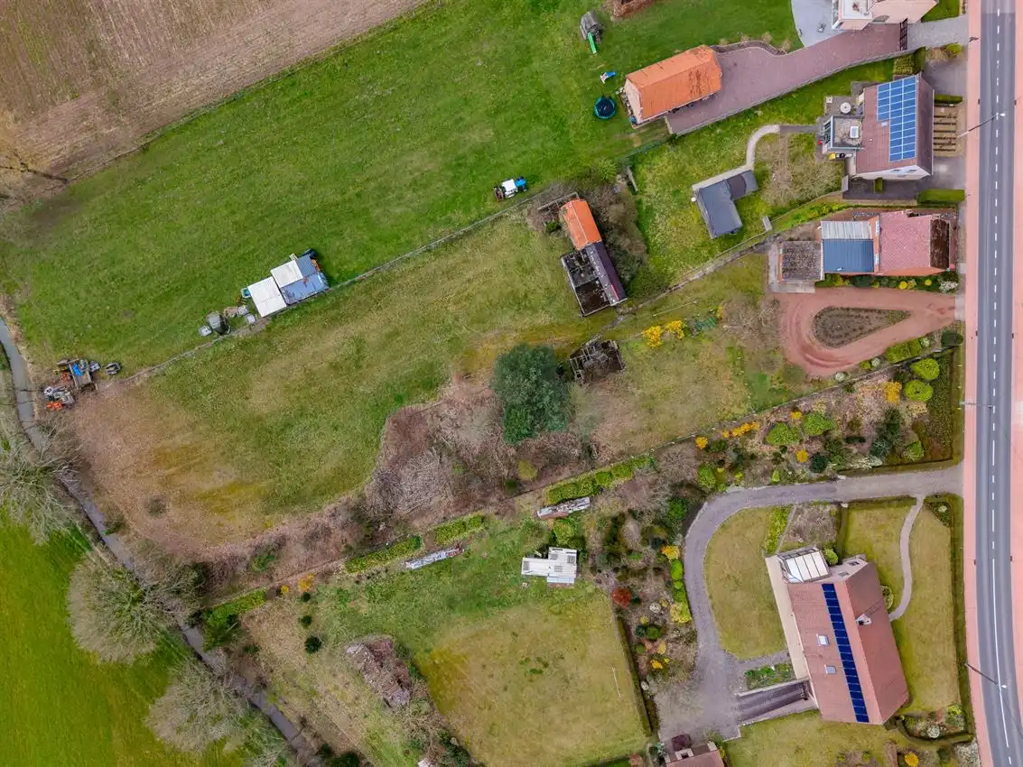 Te renoveren 3slk woning op uitzonderlijk perceel van 34 are  foto 32