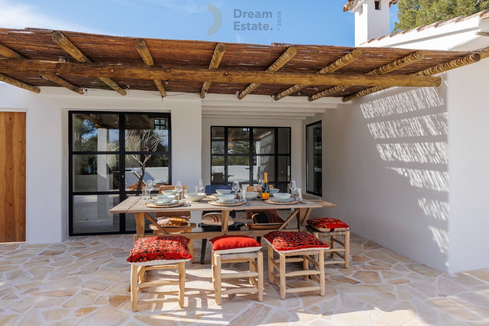 Stijlvolle Gerenoveerde Villa in Moderne Mediterrane Stijl foto 44