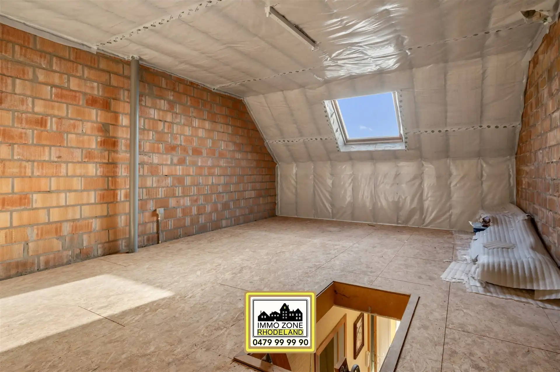 Toffe instapklare woning met 3 slpks, garage en tuin foto 19