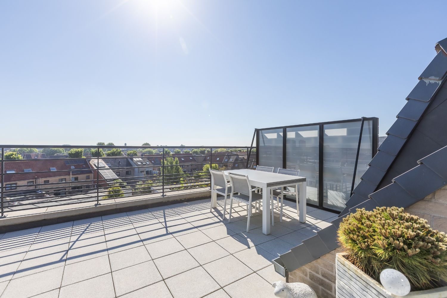 Subliem appartement in residentie James Cook, grote terrassen, twee slaapkamers foto 3