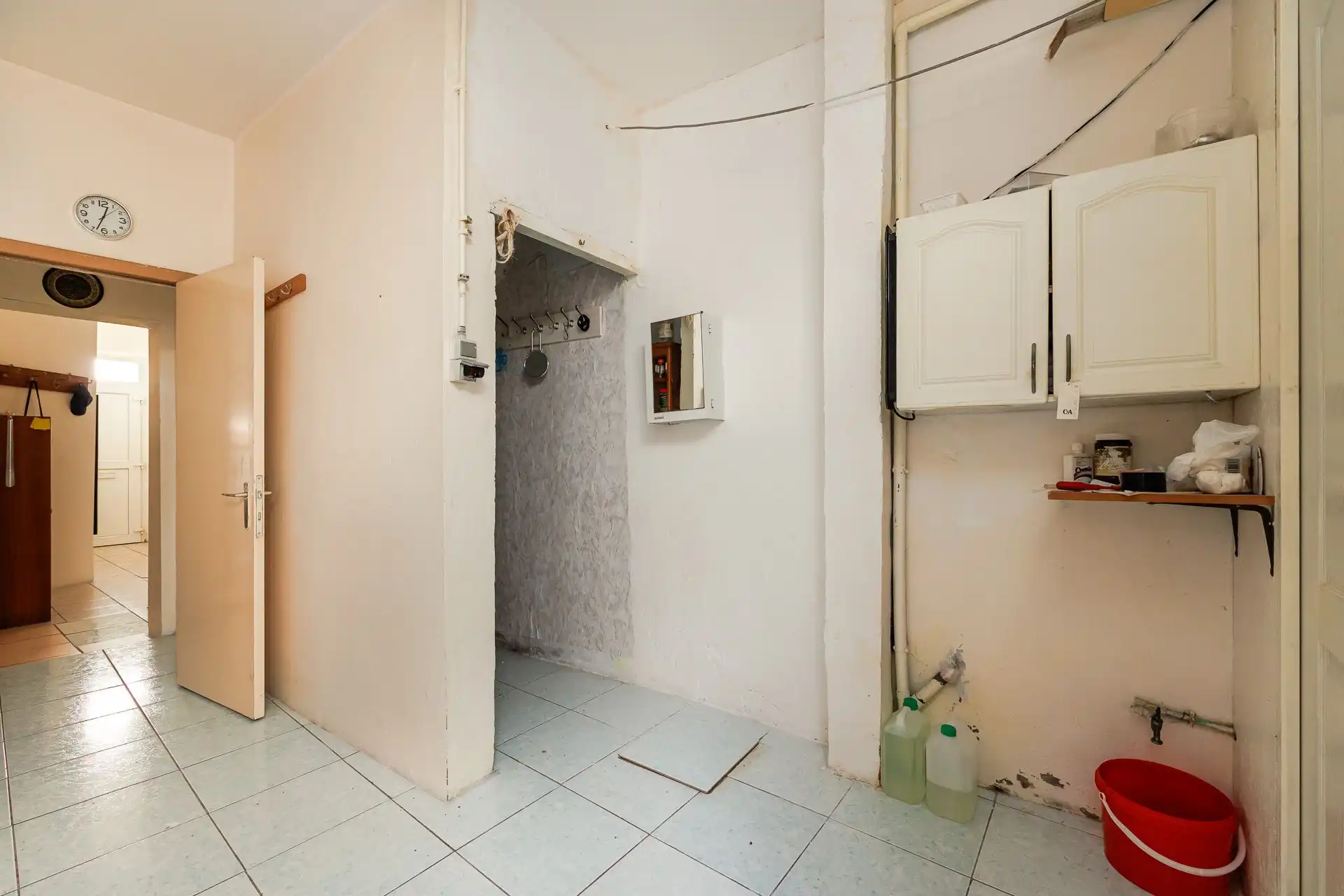 Te renoveren bel-etage met garage en dakterras foto 5