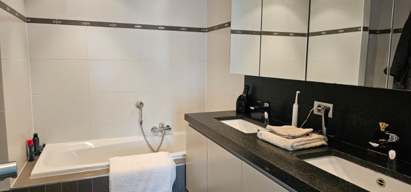 Stijvol gemeubeld appartement op de Lippenslaan te Knokke foto 8
