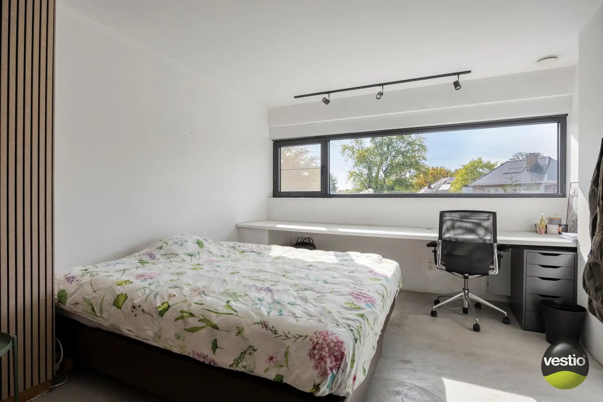 Moderne villa in de gegeerde Mombeekdreef – luxe, licht en rust op een toplocatie in Hasselt foto 24