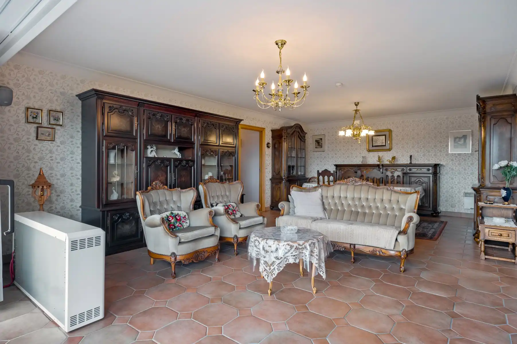 Lichtrijk appartement met panoramisch parkzicht en terras foto 5