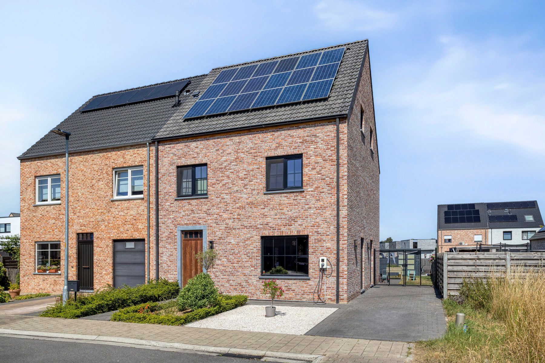 Ben-woning/gezinswoning te Wespelaar. foto {{pictureIndex}}