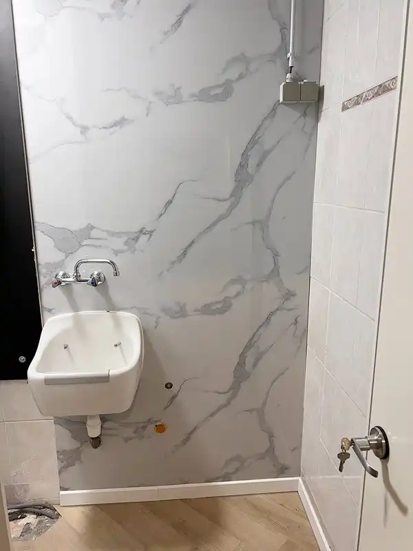 Stijlvol gerenoveerd appartement met 3 slaapkamers, garage en berging foto 21