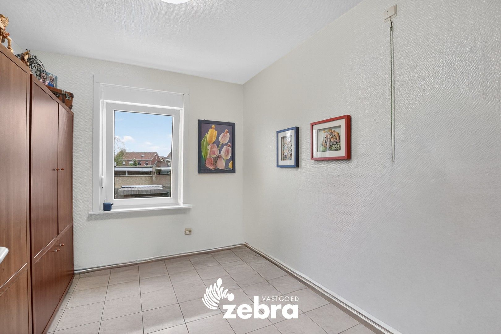 Instapklare woning met 3 slaapkamers en uitweg te Roeselare! foto 17