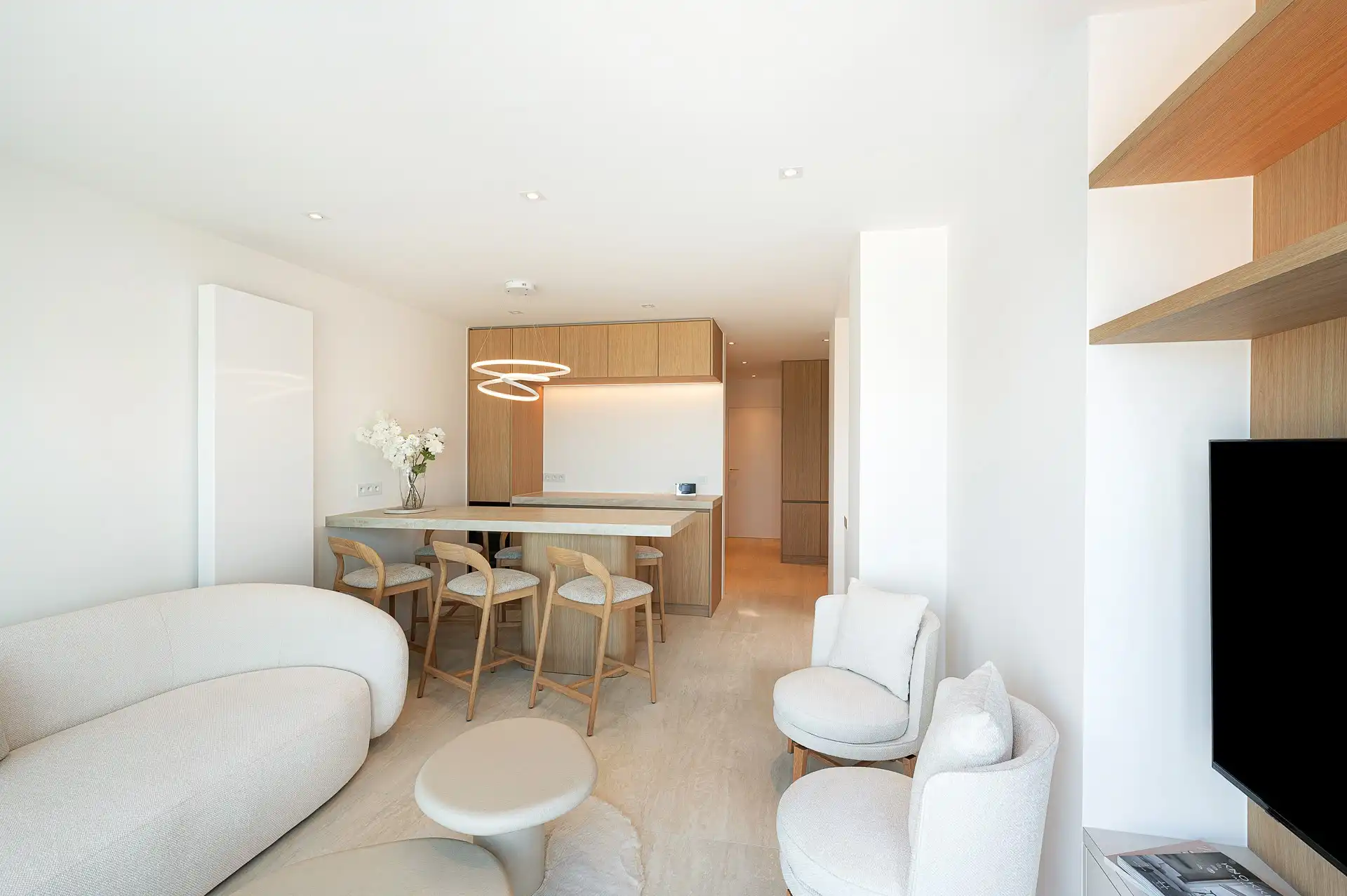 Prachtig gerenoveerd penthouse met panoramische zichten en zonnige ruime terrassen gelegen op de Zeedijk te Duinbergen foto 14