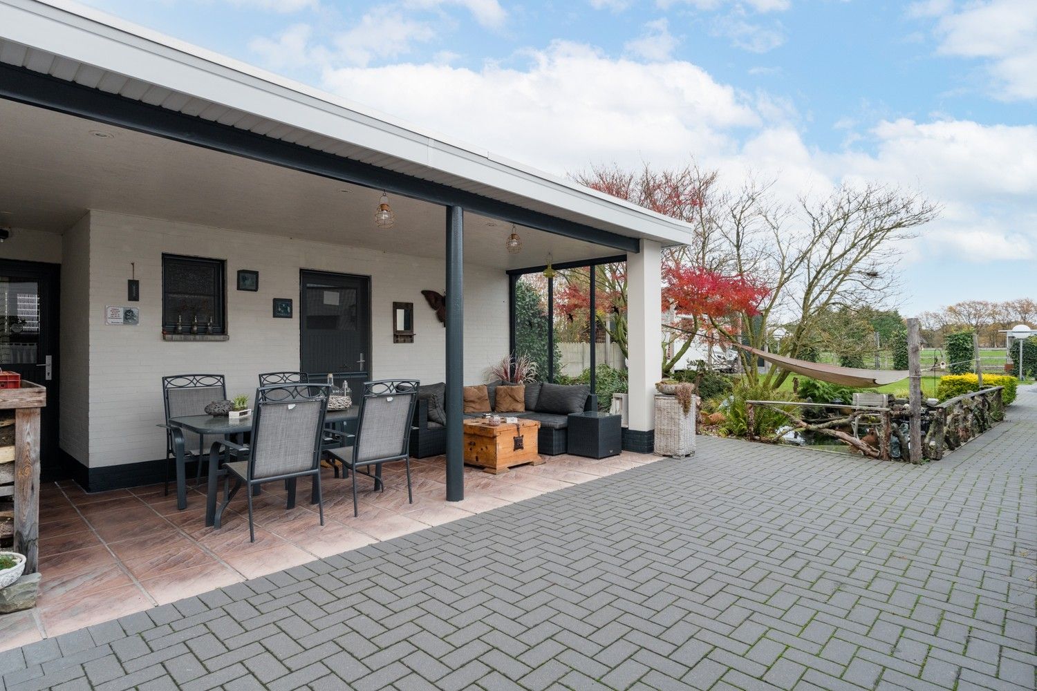 Vrijstaande woning met prachtig uitzicht op weilanden, rustige ligging nabij de Nederlandse grens! foto 37