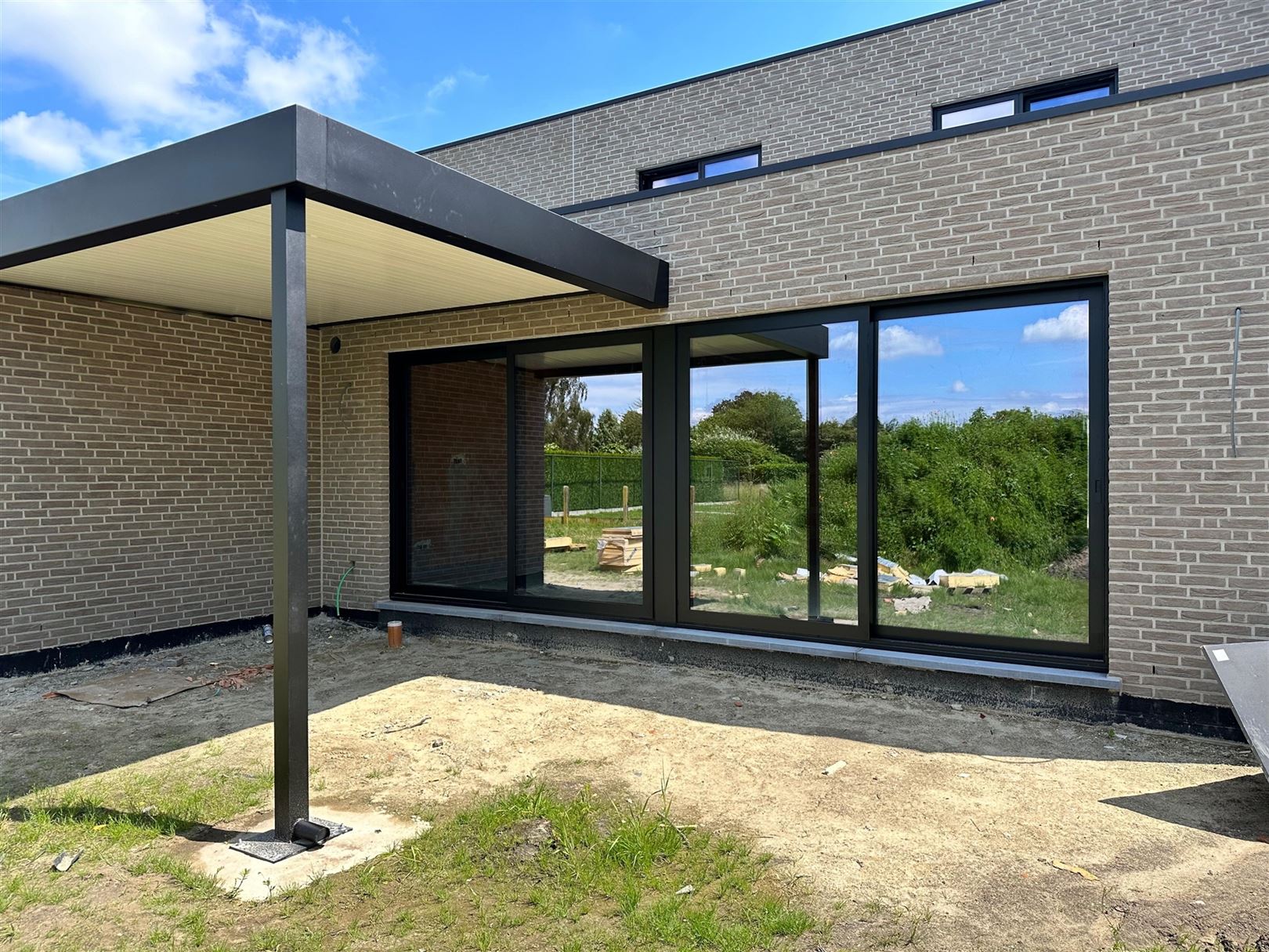 TE HUUR: Nieuwbouwwoning met 3 slaapkamers te Pelt! foto 5