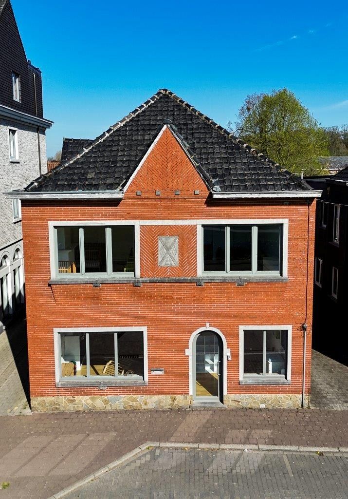 Karaktervolle Gezinswoning met Potentieel in Centrum Herzele! foto 17