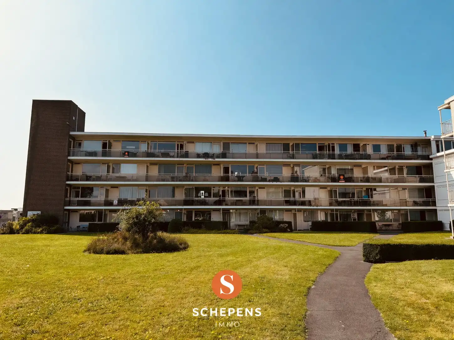 Hoofdfoto van de publicatie: Heel verzorgd appartement met één slaapkamer, gelegen in Vosseslag - De Haan).