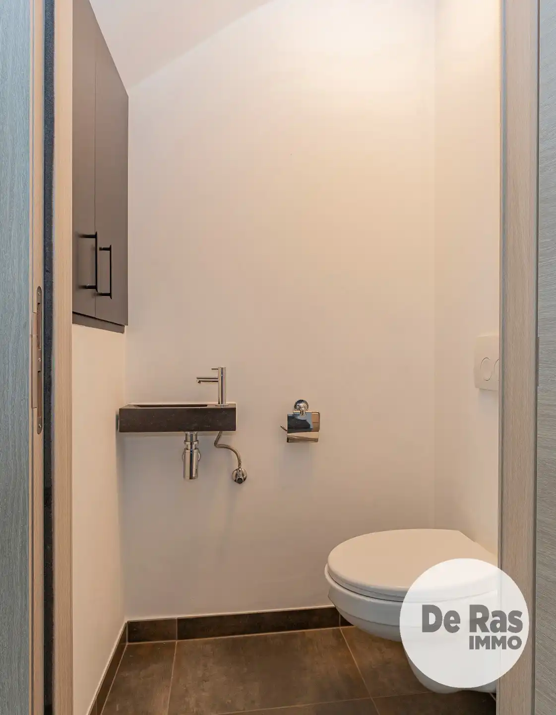 AALST - Totaal gerenoveerde woning in een doodlopende straat foto 11