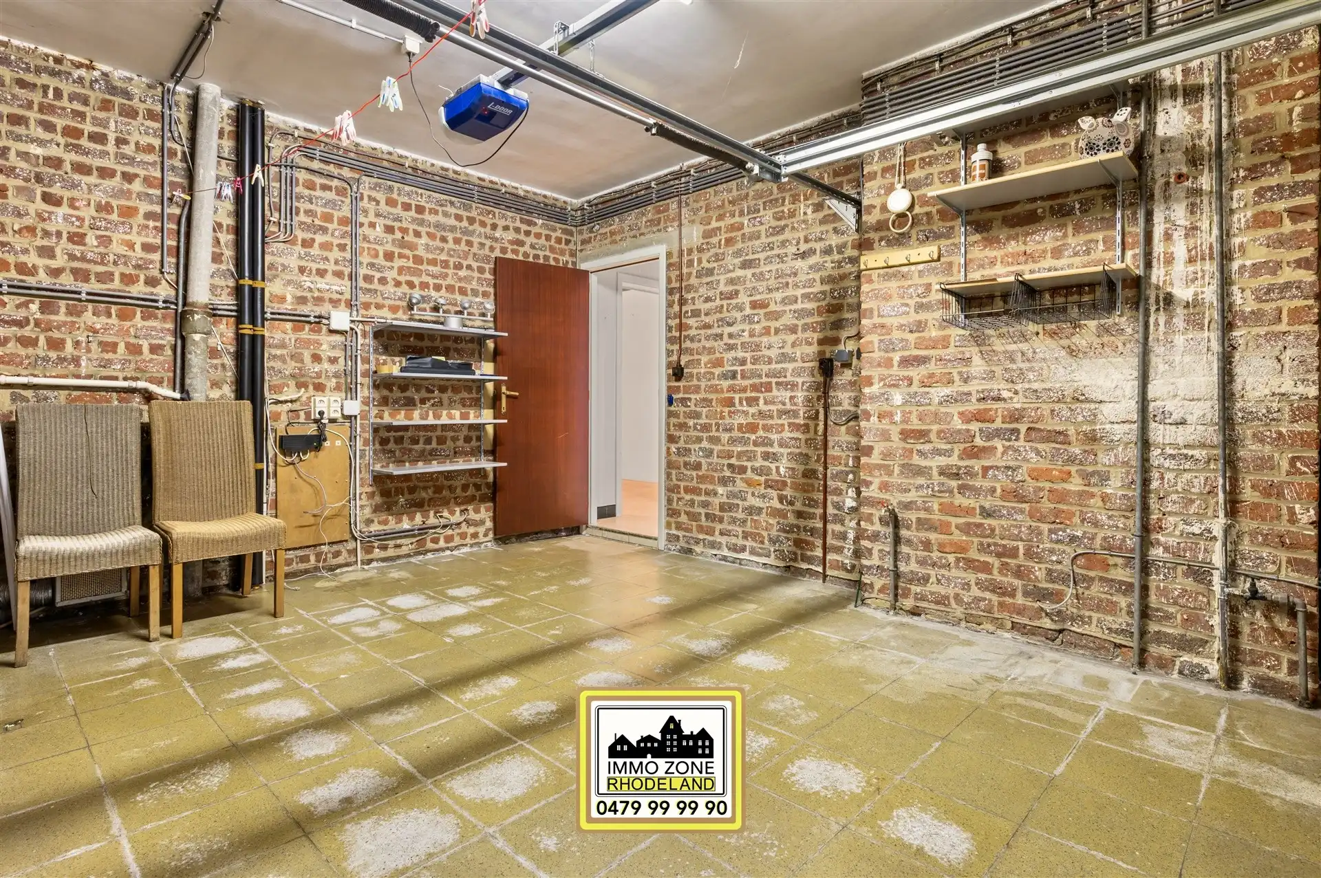 Op te frissen woning met 3 slpks, inpandige garage en tuin foto 7