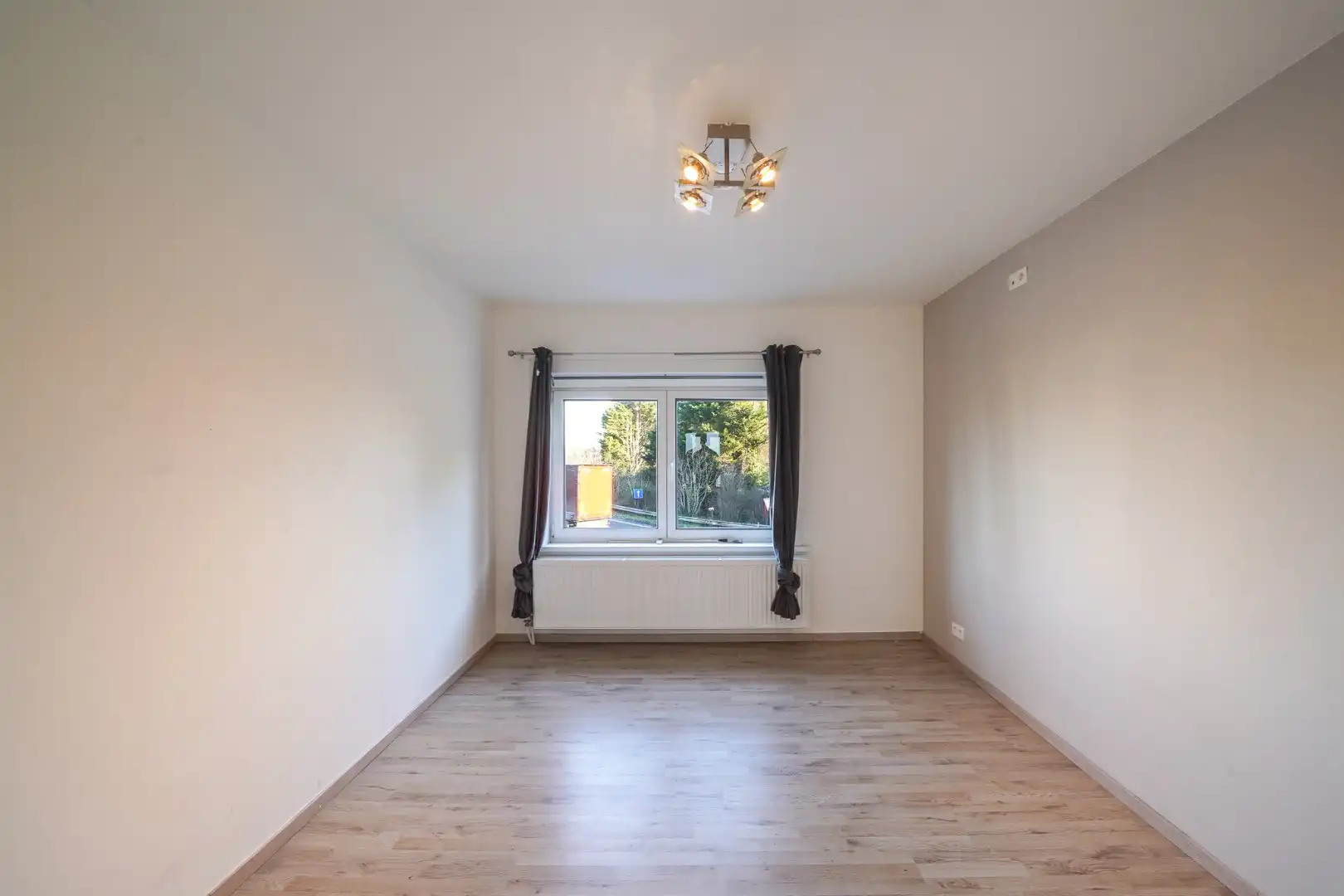 Instapklare ruime hoekwoning te Zandvoorde foto 10