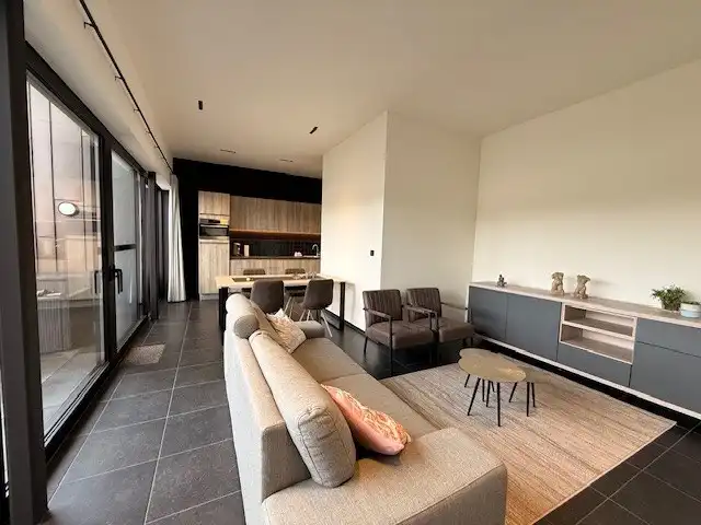 Nieuwbouwappartement met 1 slaapkamer, terras en autostandplaats te Maasmechelen. foto 9