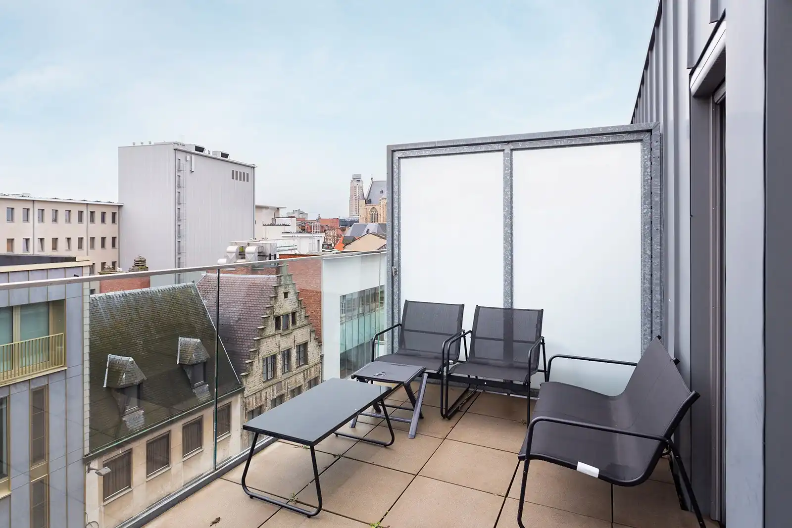 Penthouse met ruime terrassen en prachtige zichten!  foto 19