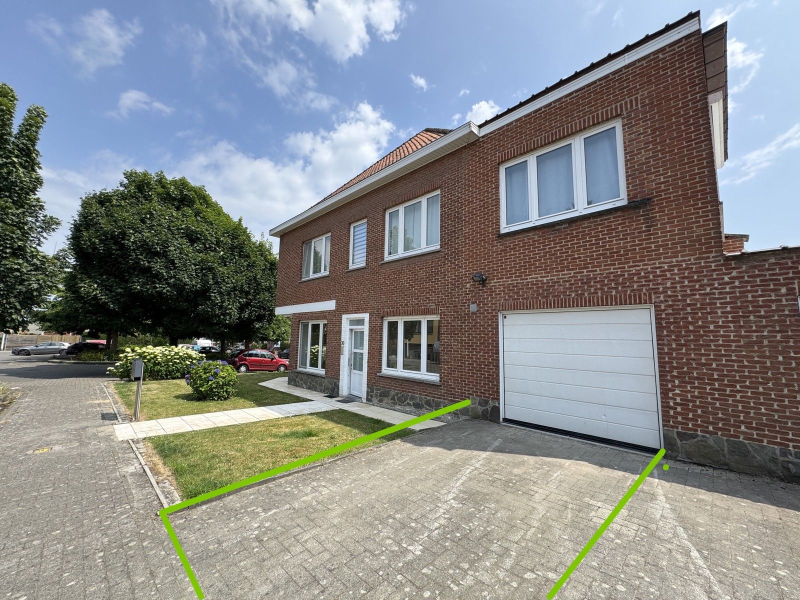 Rustig gelegen gelijkvloers-appartement met tuin foto 2
