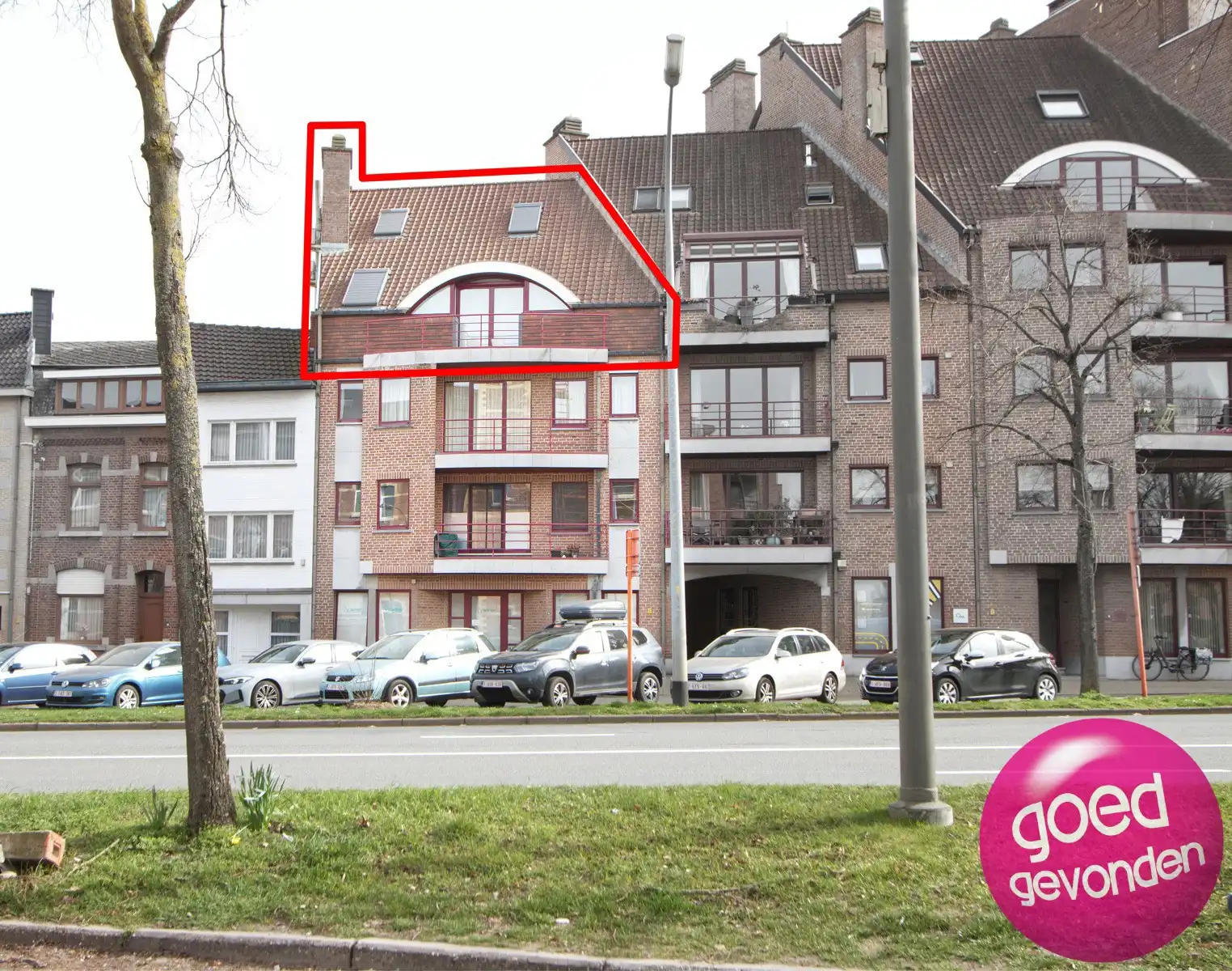 KLASSEVOL APP - 2 SLK - TERRAS - LIFT - GARAGE - KELDER foto {{pictureIndex}}