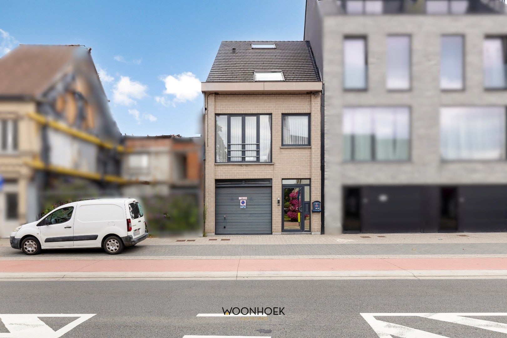 Energiezuinige woning met 4 slaapkamers en grote tuin! foto {{pictureIndex}}