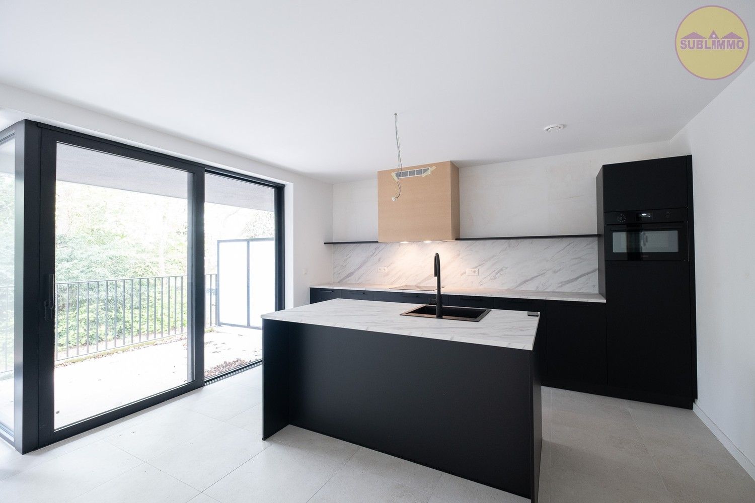 Nieuwbouwappartement op de eerste verdieping (118,50 m²) met 3 slaapkamers en terras. foto 4