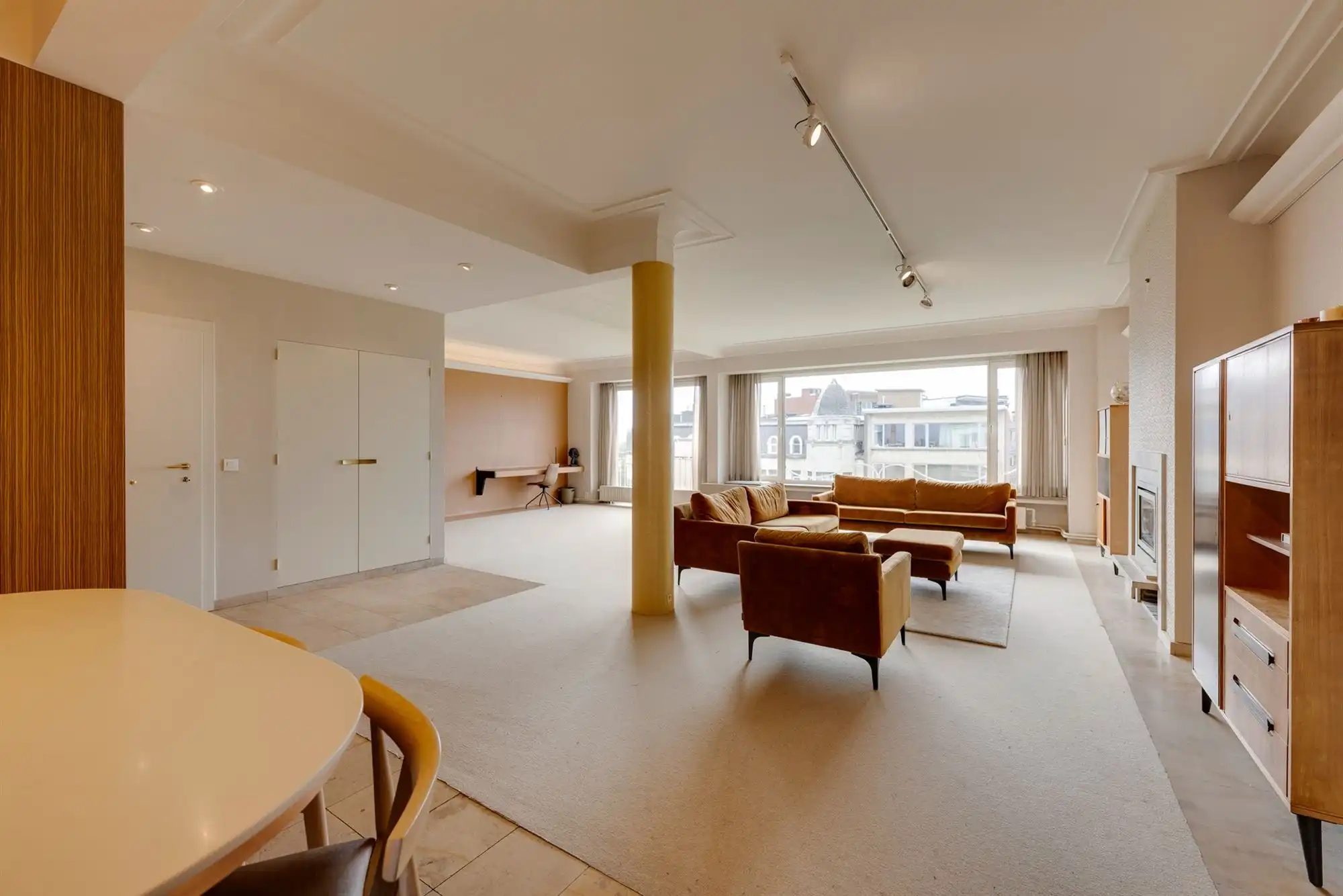 Penthouse met panoramisch terras nabij het Harmoniepark foto 13