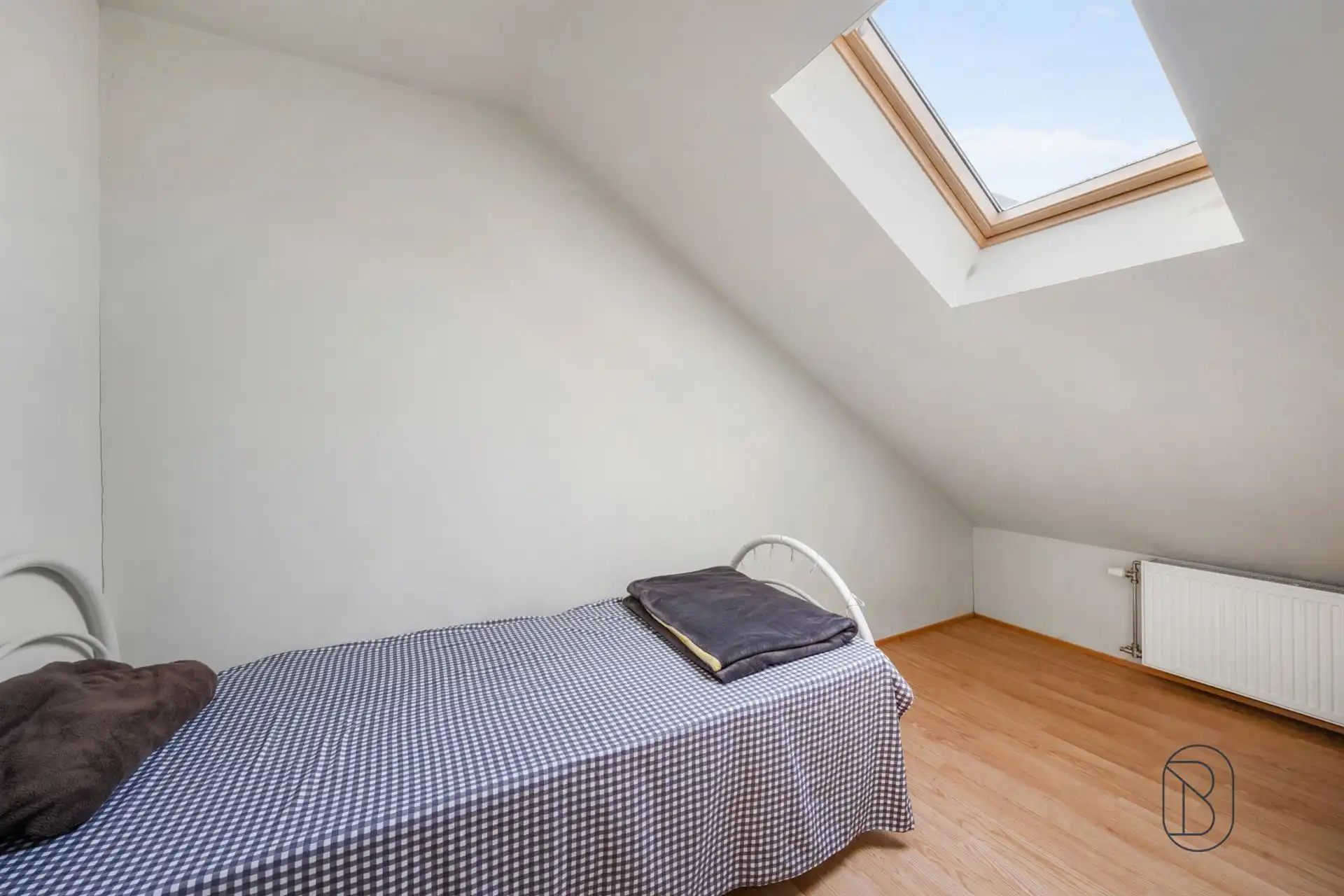 Centraal gelegen instapklare woning met 3 slpk & grote tuin foto 15