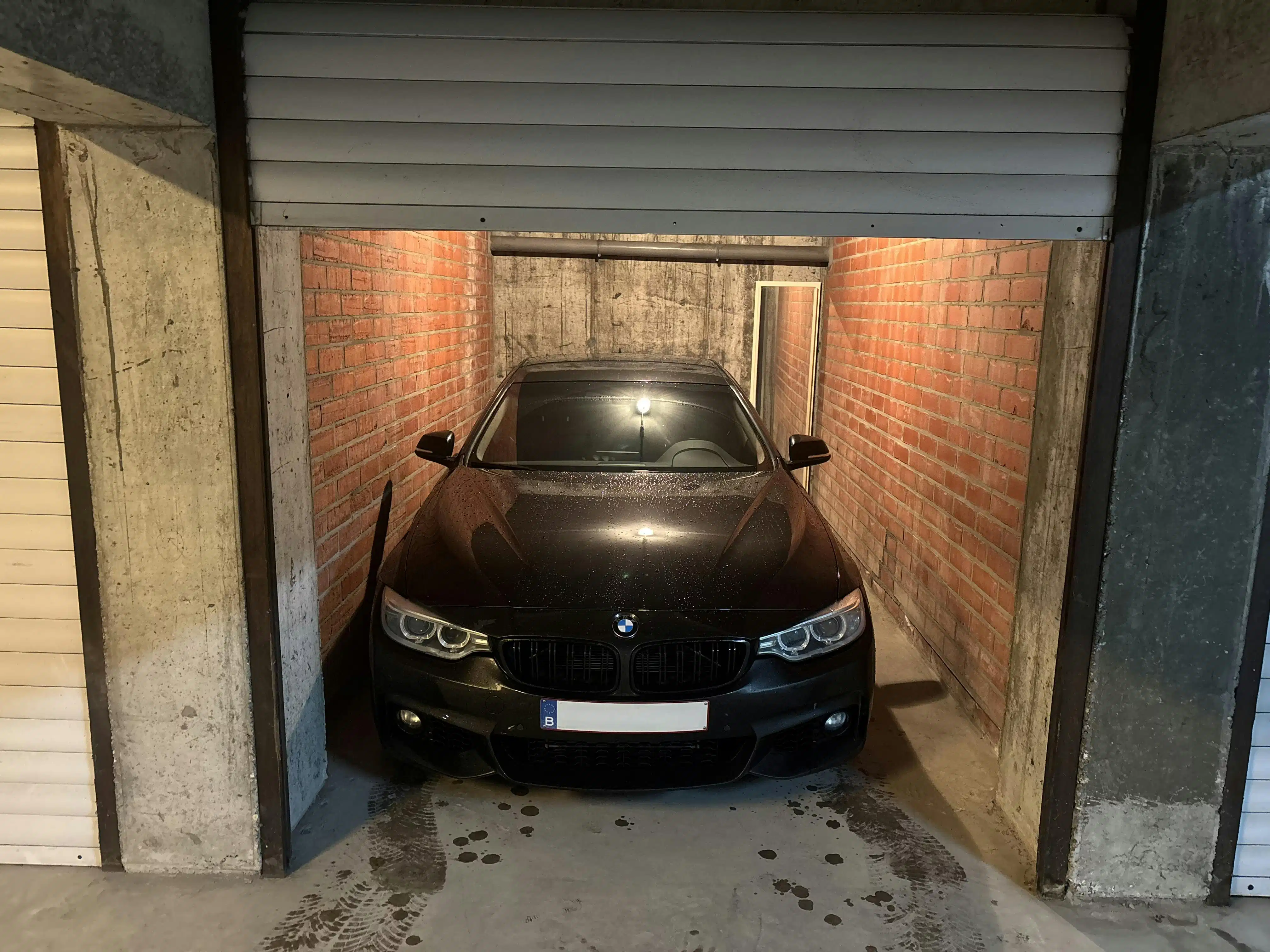 Garagebox in het centrum van Middelkerke! foto 4
