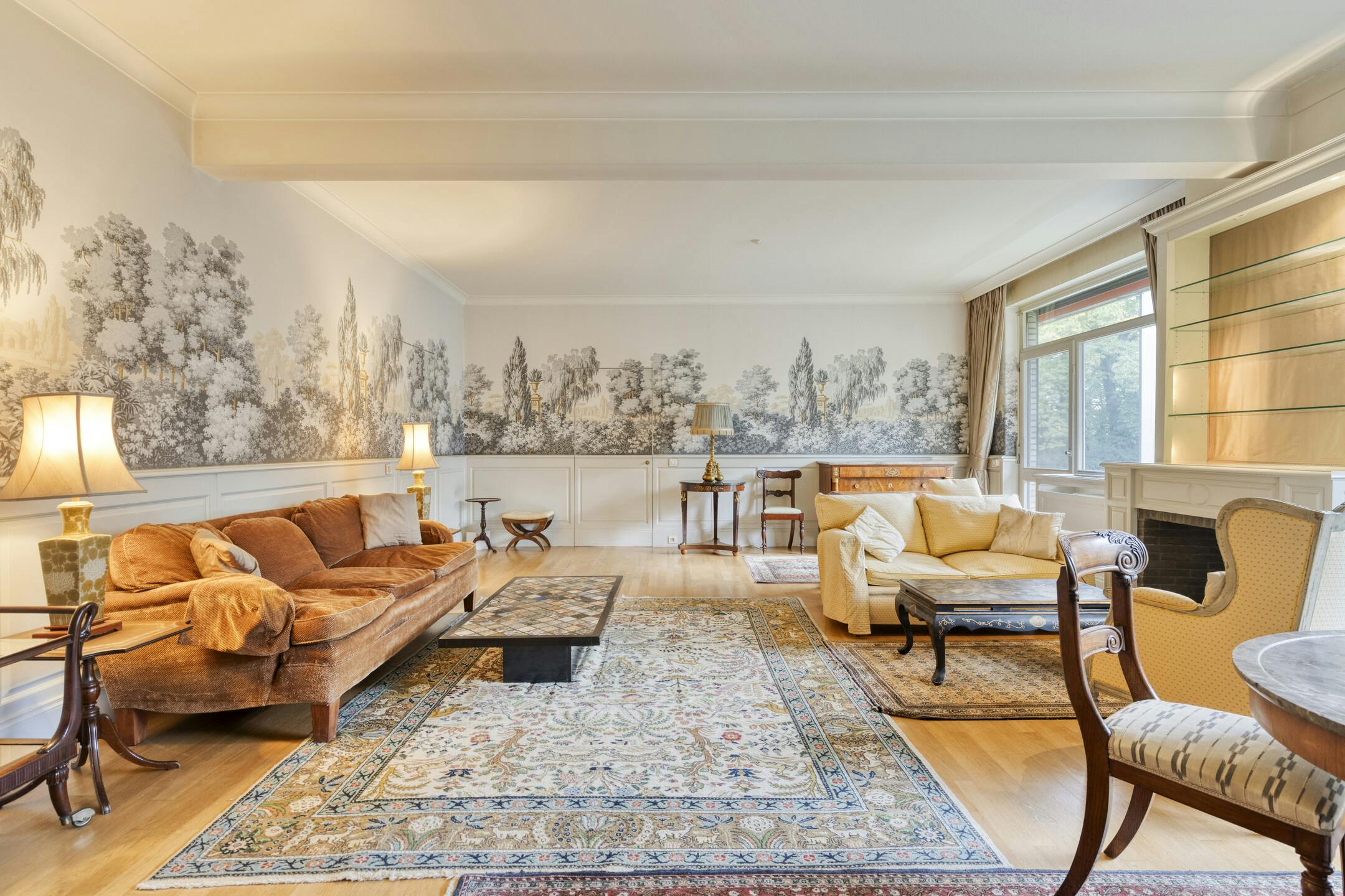 Appartement met twee slaapkamers en terras te koop in Antwerpen foto 3