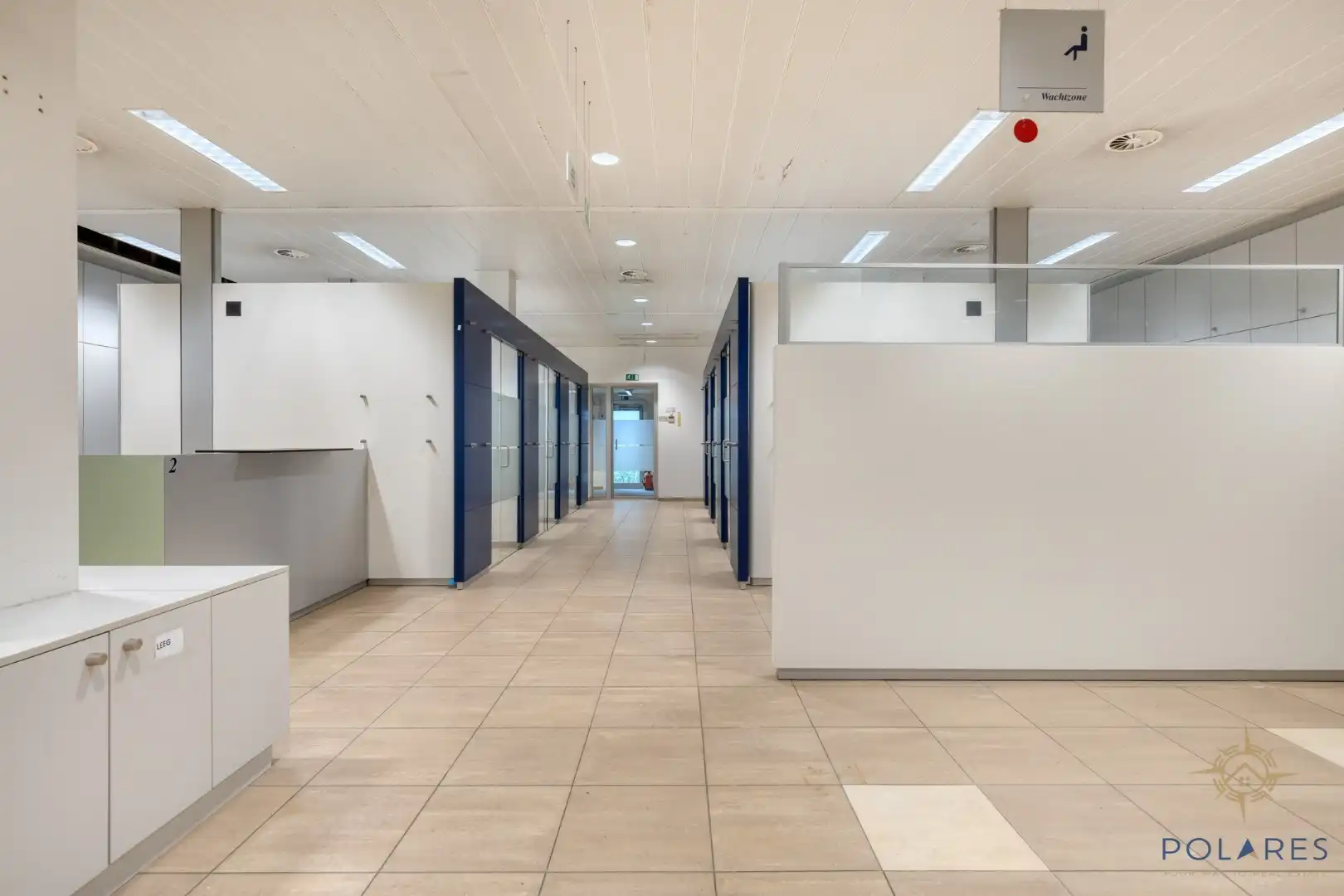 Zeer groot kantoorpand in de winkelstraat van Vilvoorde foto 3