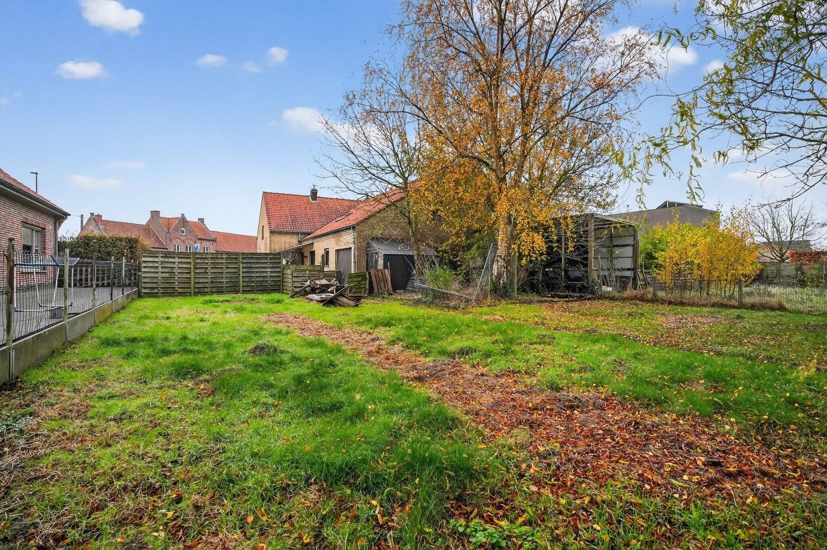 Stevige woning met grote tuin op 1.112 m², tal van mogelijkheden. foto 19