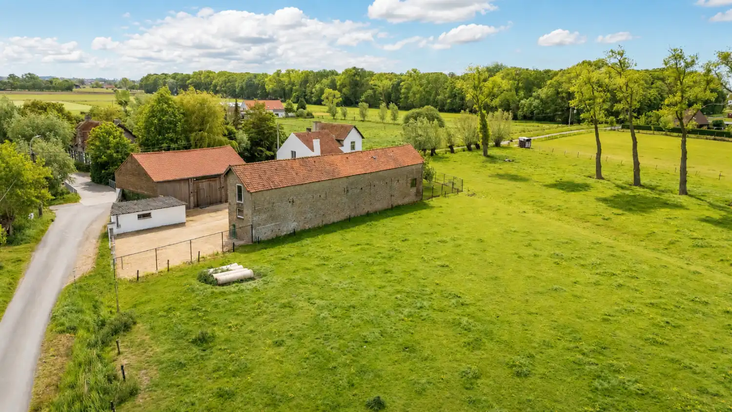 Hoevewoning met 5 royale slaapkamers te Gistel foto 23