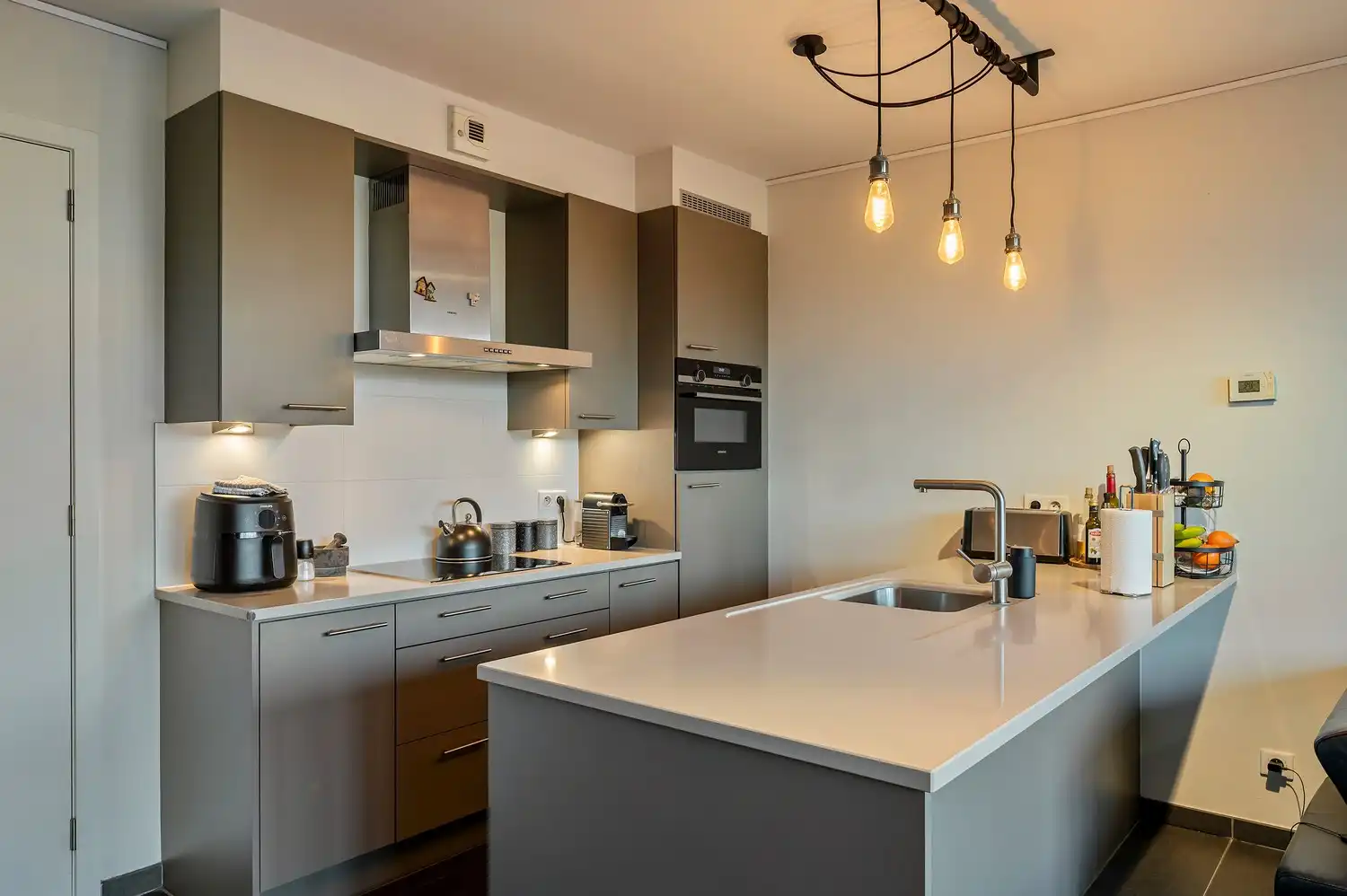 TE KOOP | Instapklaar gelijkvloers appartement in het centrum van Heist-op-den-Berg. foto 7