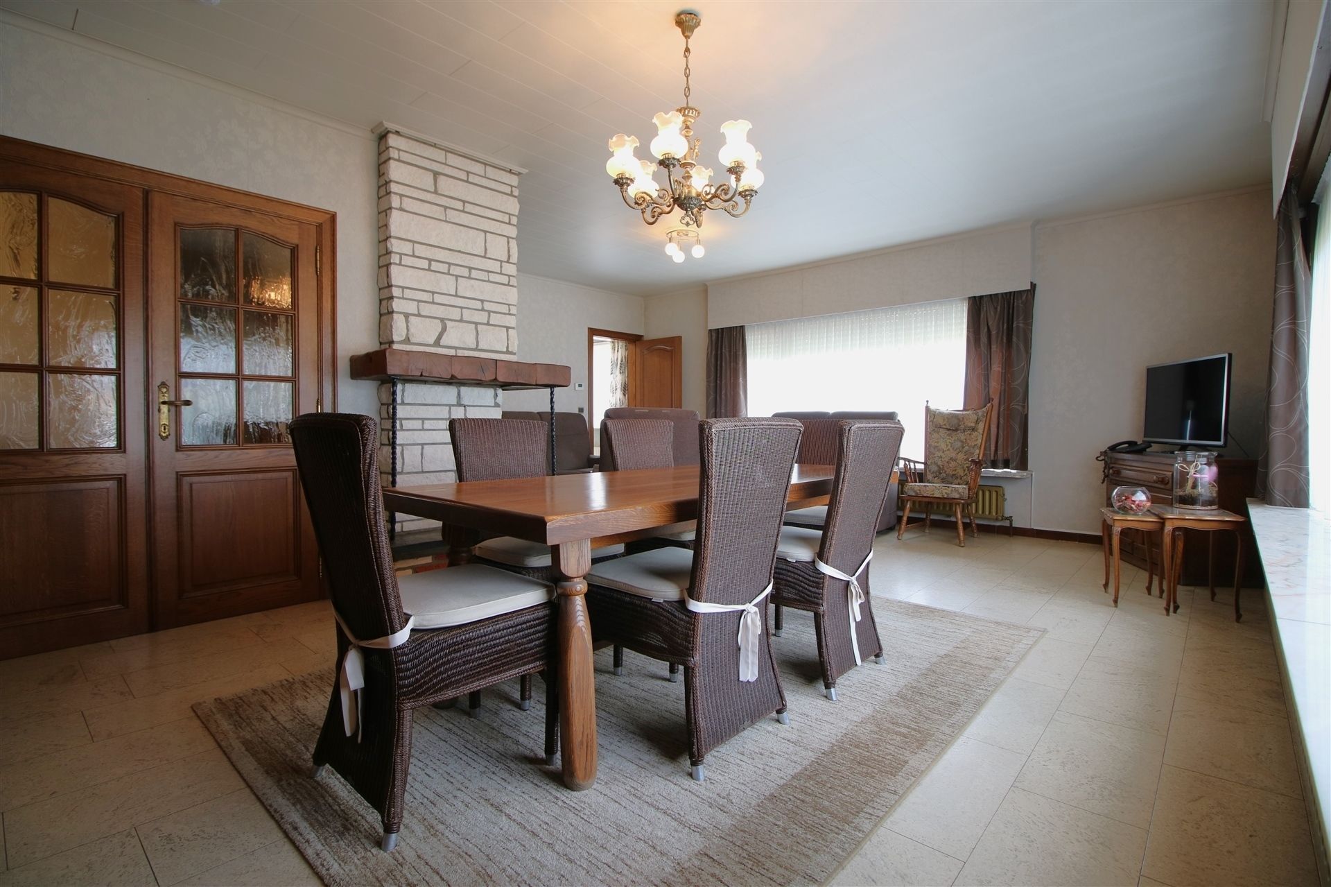 Op te frissen bungalow met 3 slaapkamers foto 2