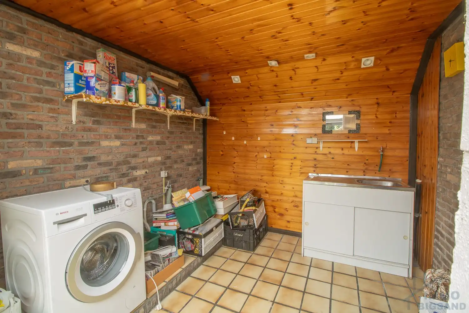 Bungalow te koop in Rekkem met 2 slaapkamers, garage en een prachtig perceel van 540m². foto 16