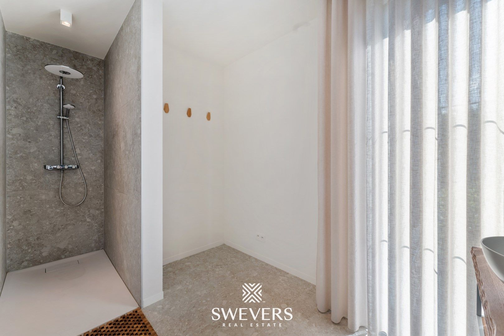 Landelijk wonen in stijl en luxe in de Leeuwbeekstraat foto 39