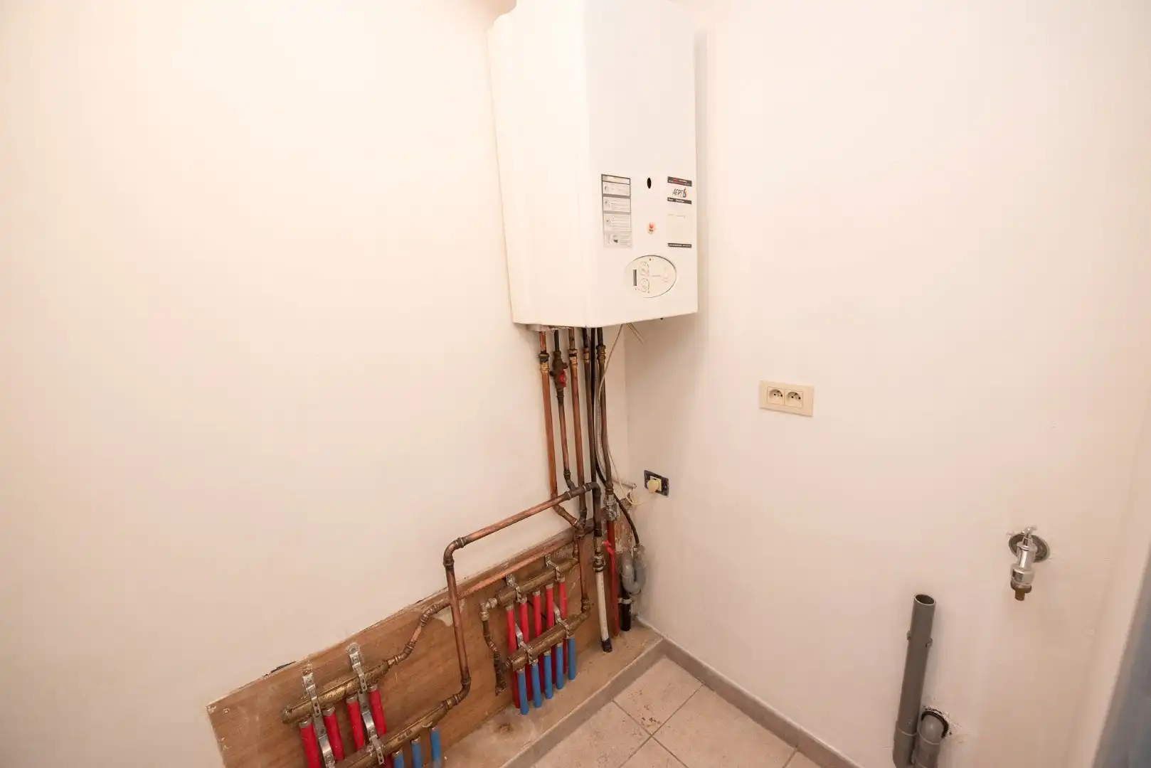 Instapklaar appartement met één slaapkamer in centrum Olsene  foto 10