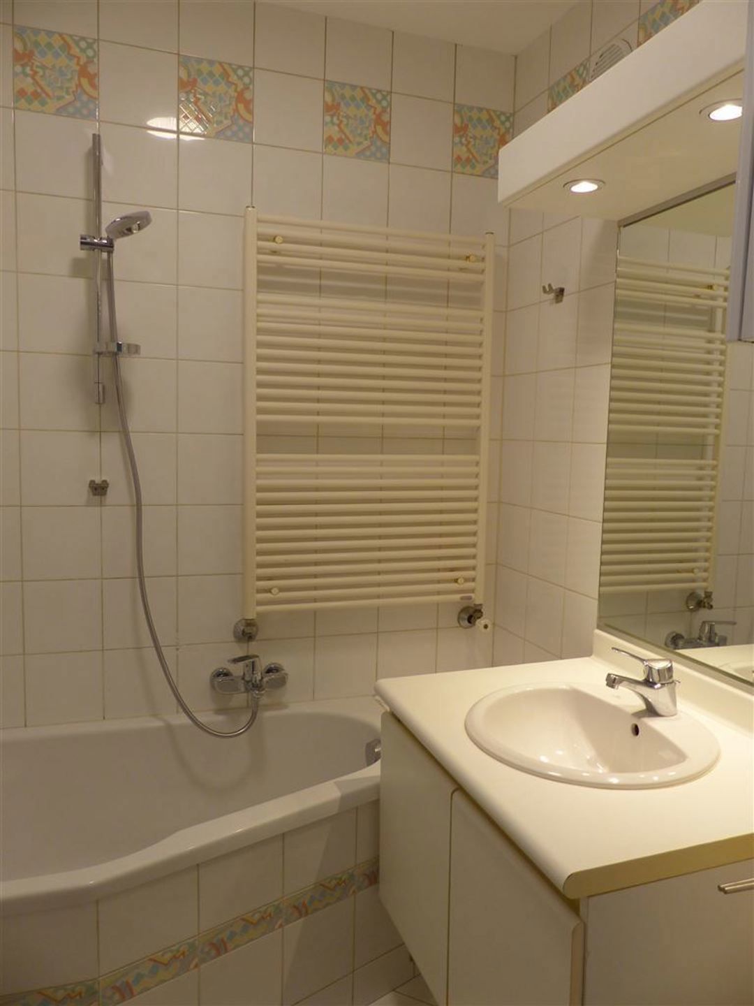 Appartement met 2 slaapkamers in een rustige buurt! foto 5