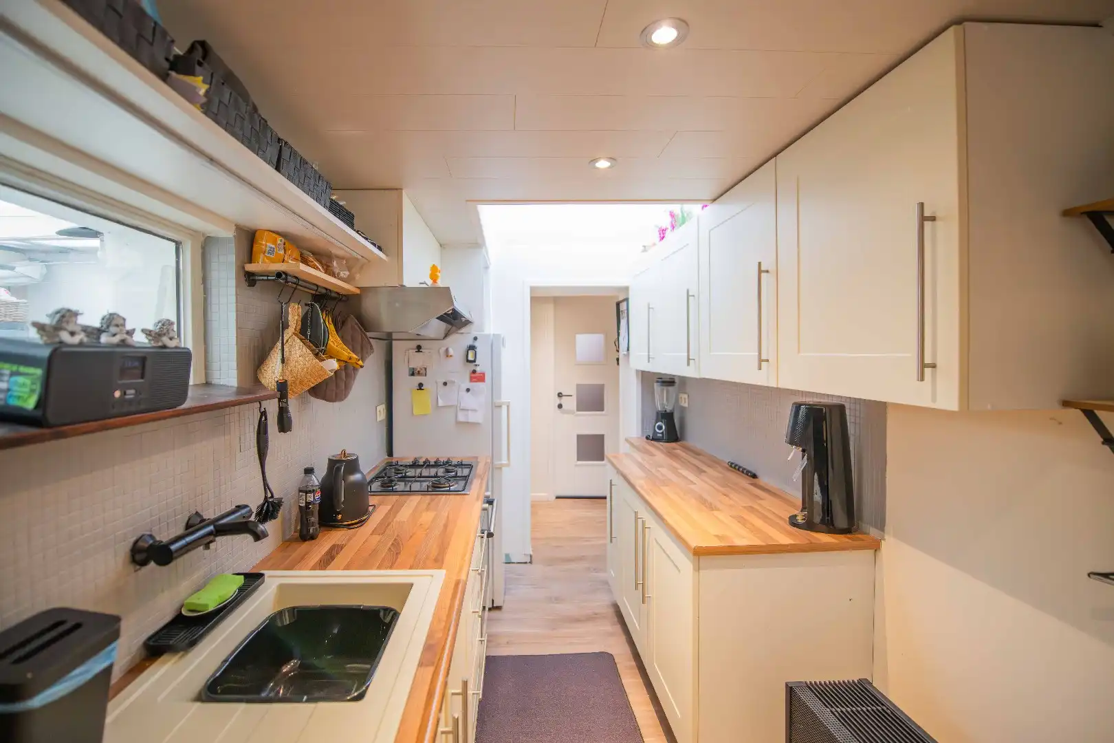 OOSTENDE  - CENTRUM MARIAKERKE foto 8