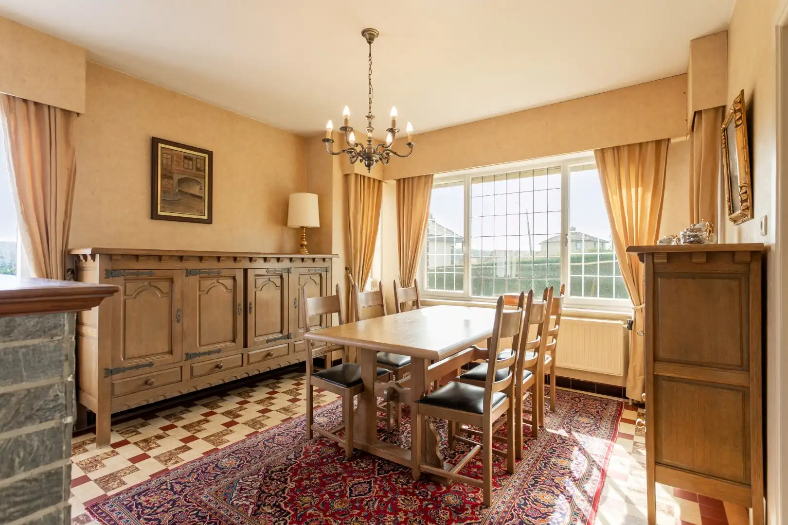 Te renoveren woning met 5 slpks op topligging in Dworp foto 7