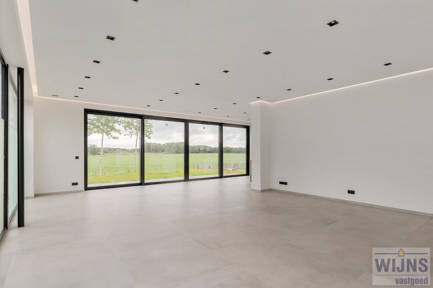 ZEER RUIME NIEUWBOUW OPEN BEBOUWING MET PRACHTIG VERZICHT OVER WEILANDEN foto 14