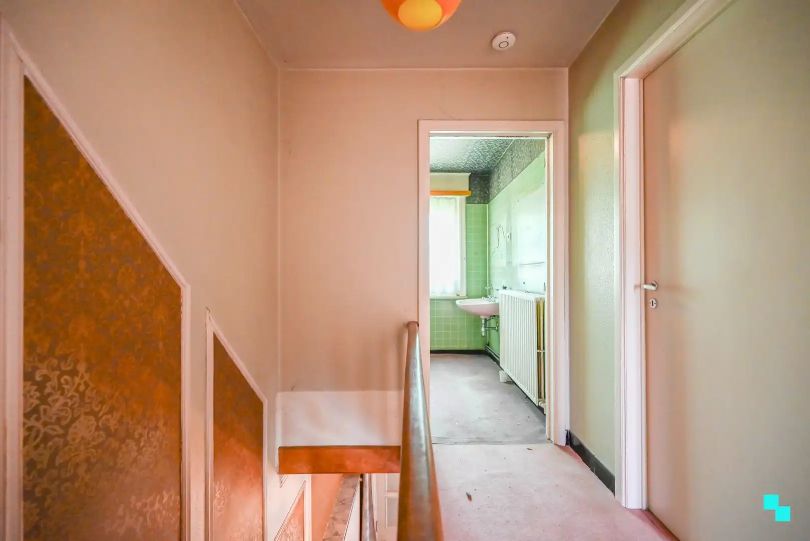 Stevig gebouwde, halfopen bebouwing met tuin in Zulte foto 21
