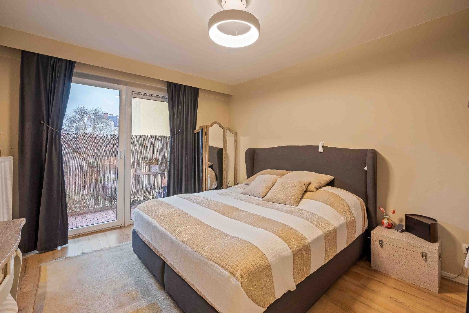 Stijlvol wonen in hartje Gent – met alles om de hoek foto 10