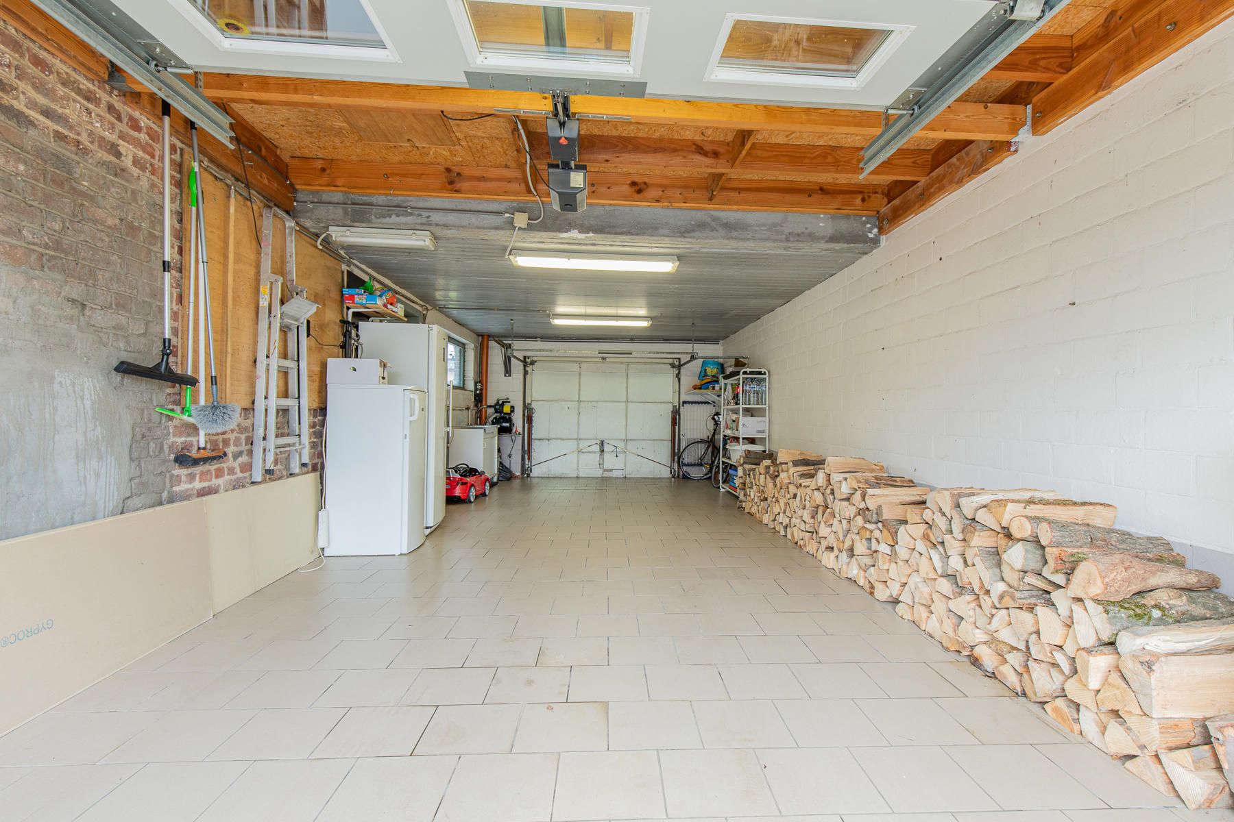 BORSBEKE - Gerenoveerde woning met garage en tuin. foto 19