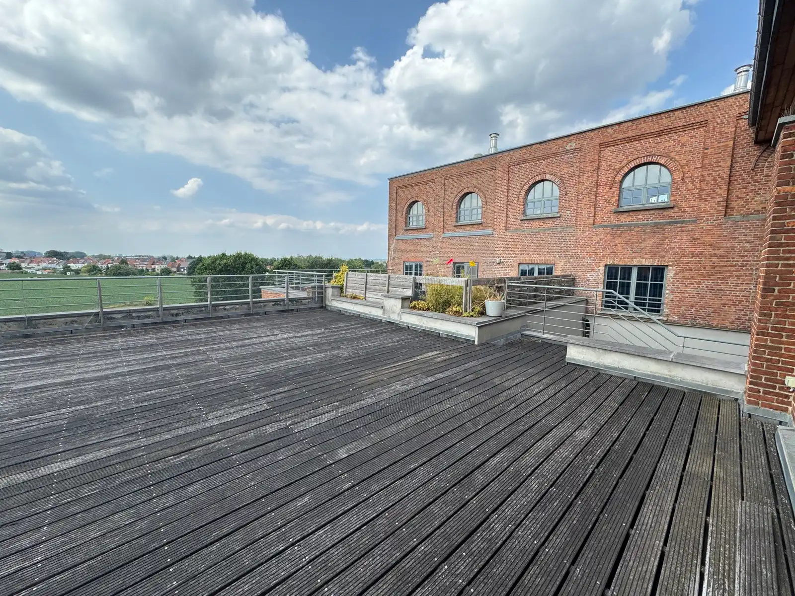 Unieke loft met 2 slaapkamers, terras en zicht op de vaart foto 24